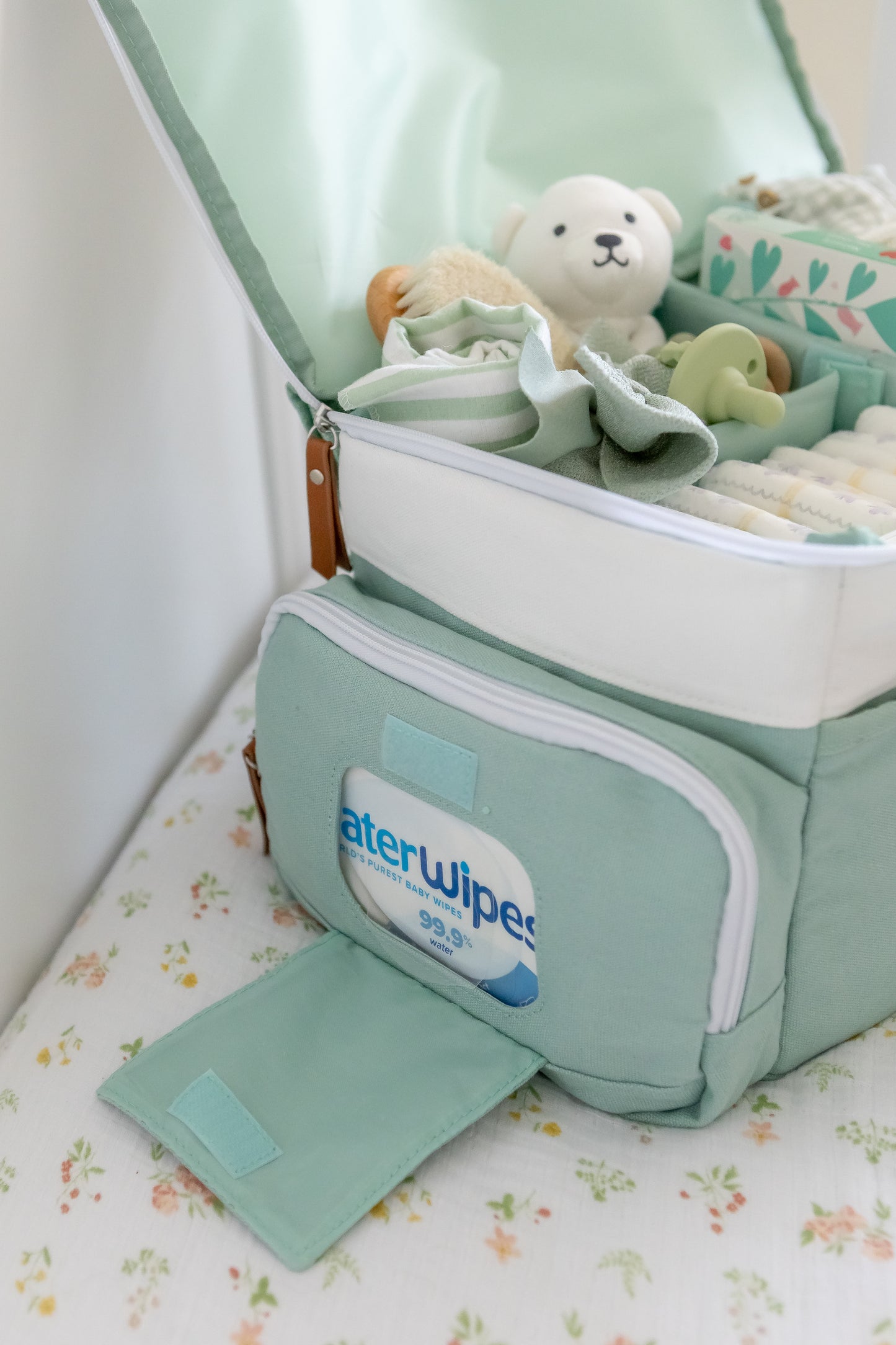 ๐ฟ Sage Green Travel Diaper Caddy