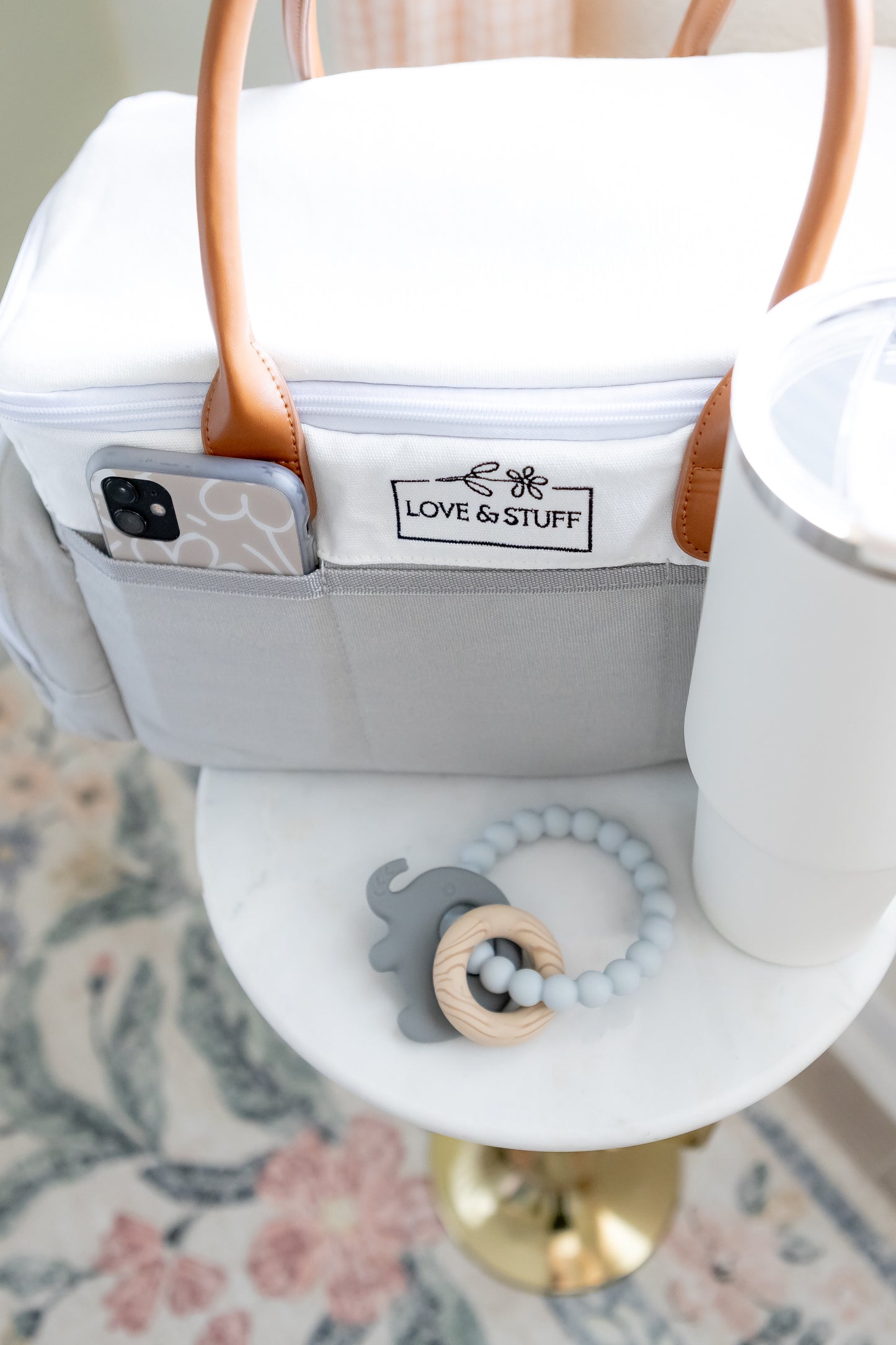 ⚪ Pebble Gray Travel Diaper Caddy