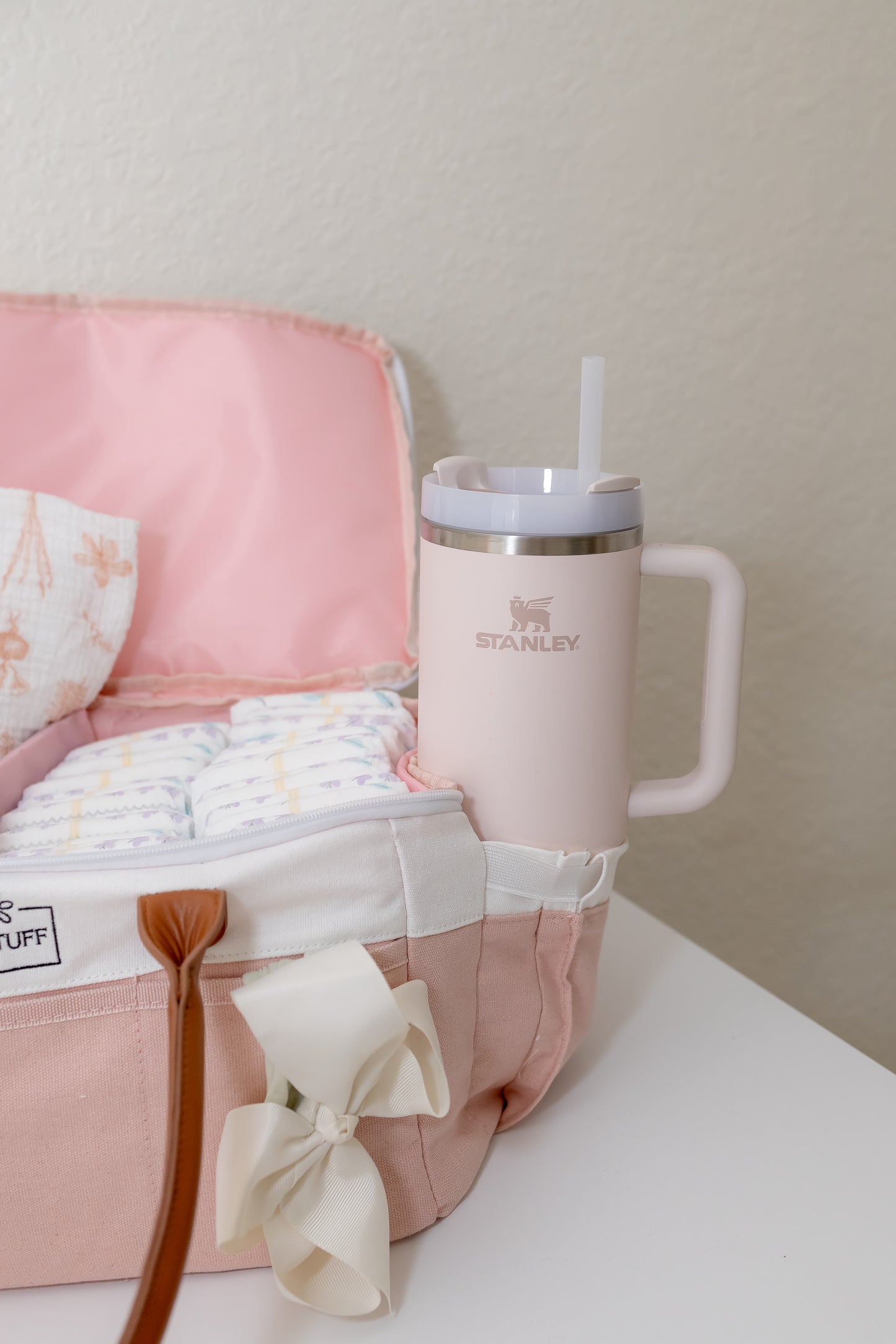 šø Dusty Rose Travel Diaper Caddy