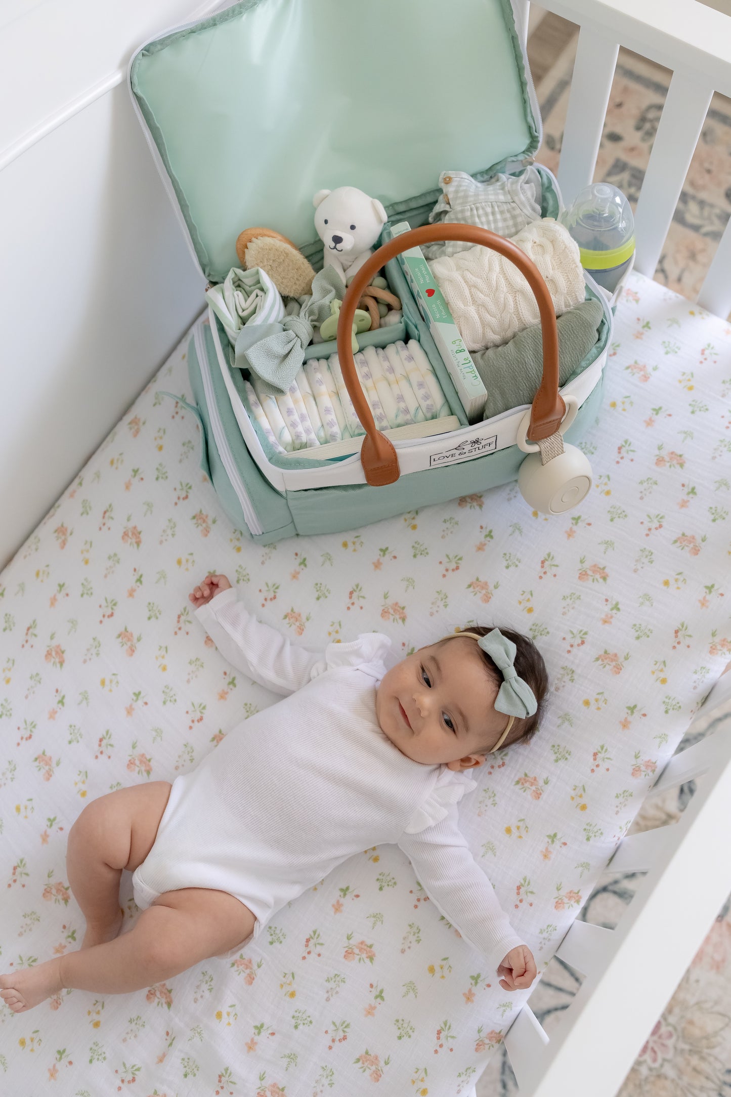 ๐ฟ Sage Green Travel Diaper Caddy