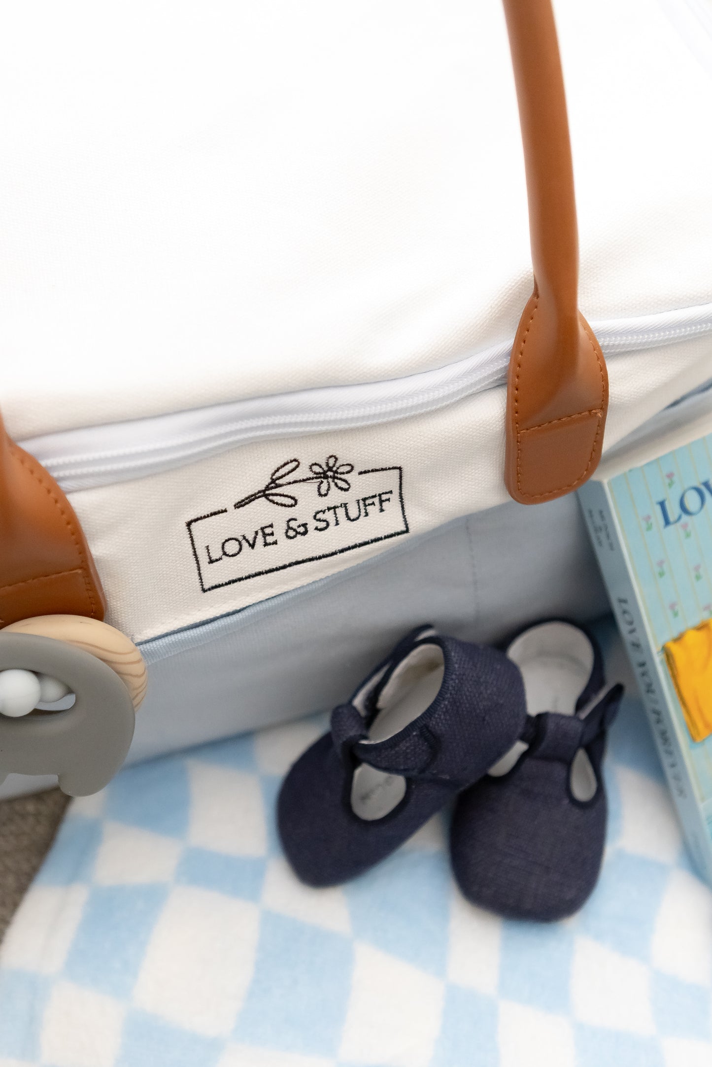 💙 Robin’s Egg Blue Travel Diaper Caddy